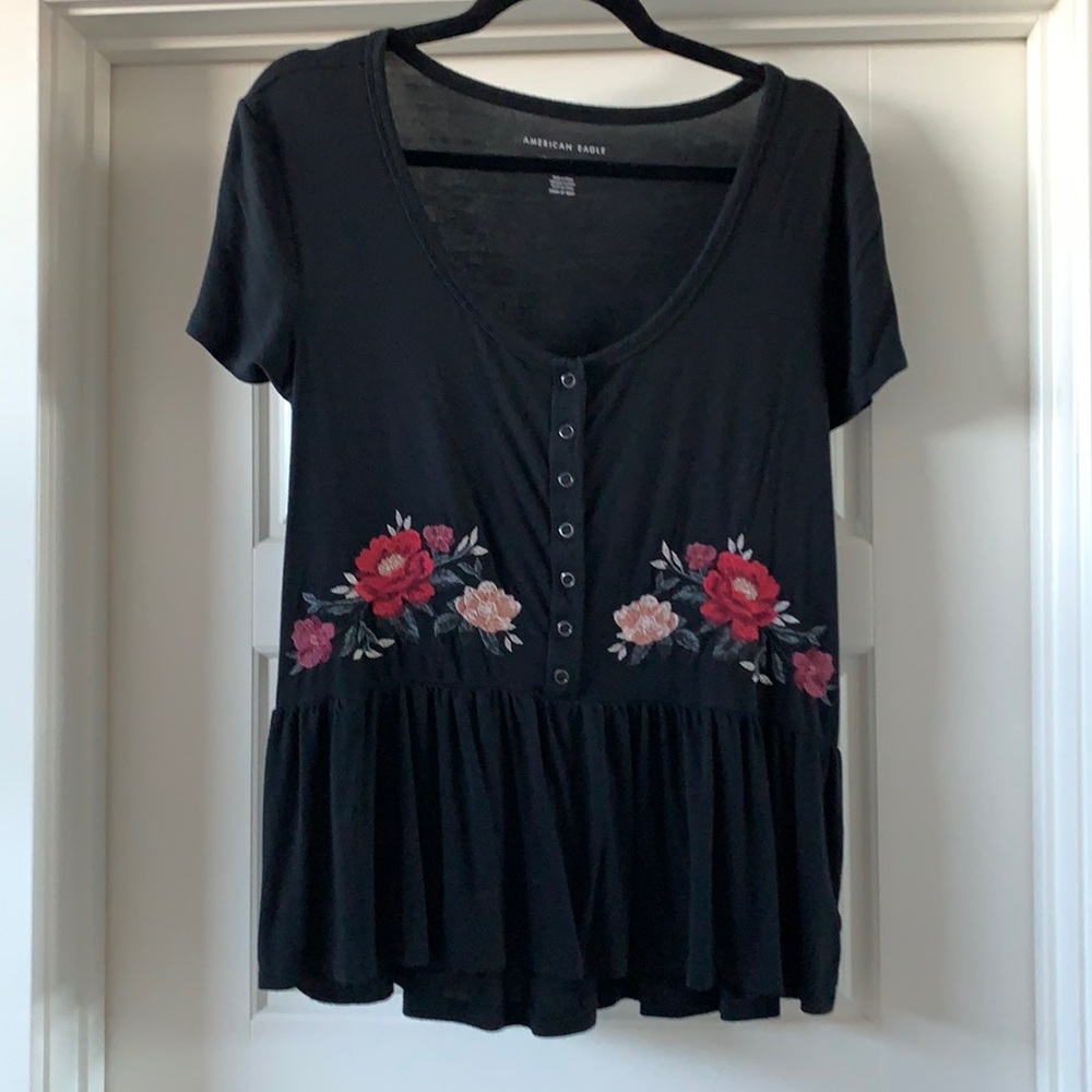American Eagle Soft and Sexy Floral Peplum Top